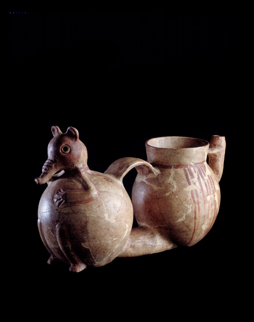 Precolombiansk kunst, Maya-sivilisasjon, førklassisk periode: dobbel leirevase er ett element i form av coati og et annet enkelt. Fra Kaminaljuyu, Guatemala. Sol. h. 16 x bredde 30,5 cm Guatemala, Museo Nazionale di Archeologia e Etnologia - Pre-Columbi av Mayan Mayan