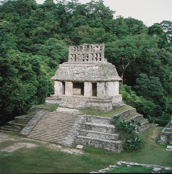 Utsikt over Solens tempel, Late Classic Maya (bilde) av Mayan Mayan