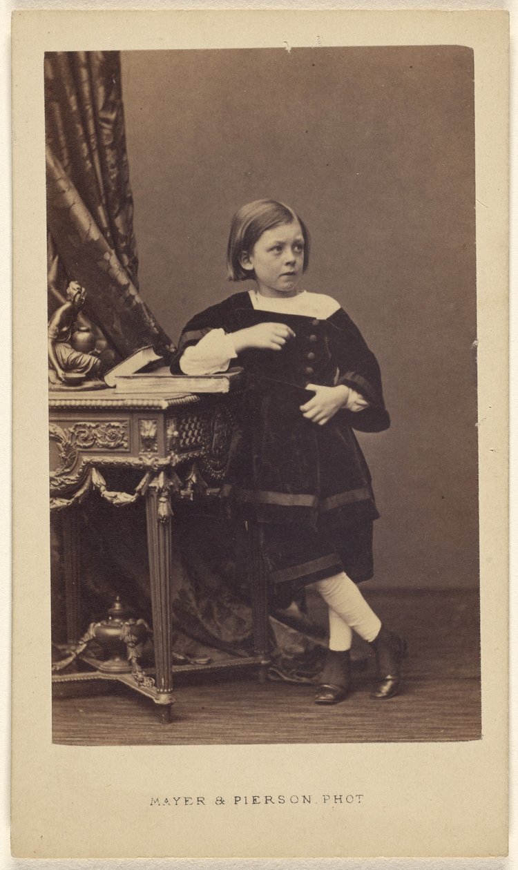  av Mayer and Pierson