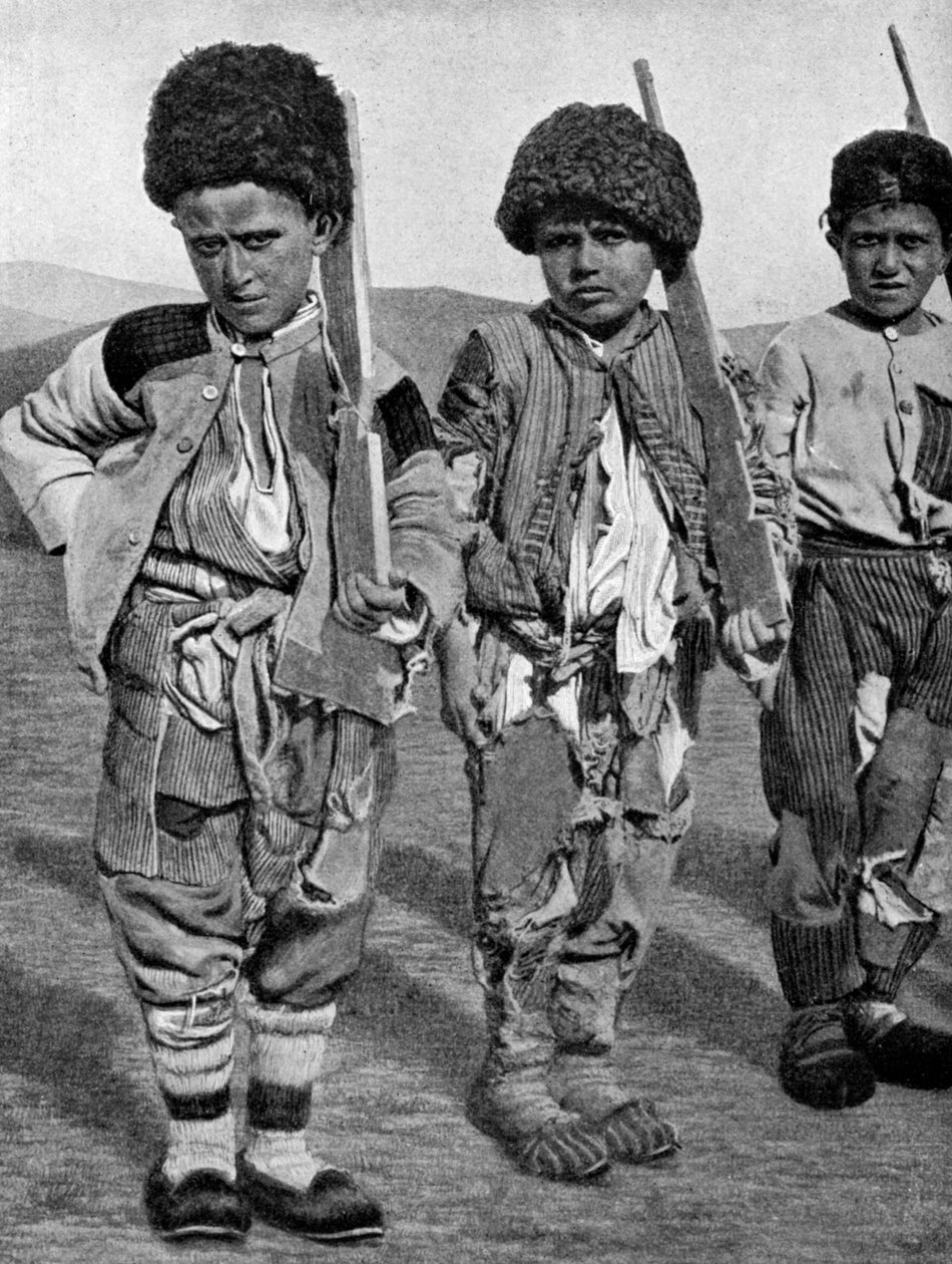 Gutter fra Artemid, Armenia, 1922. av Maynard Owen Williams