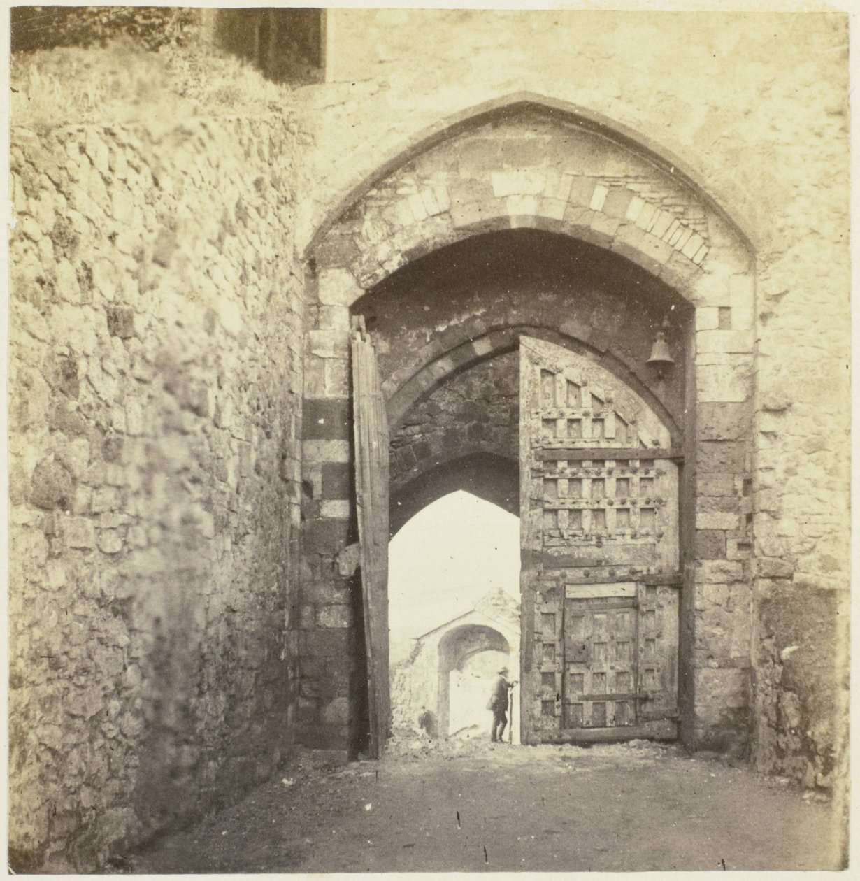 Portaal van Carisbrooke Castle Carisbrooke; Gateway (tittel på objekt) av McLean and Melhuish