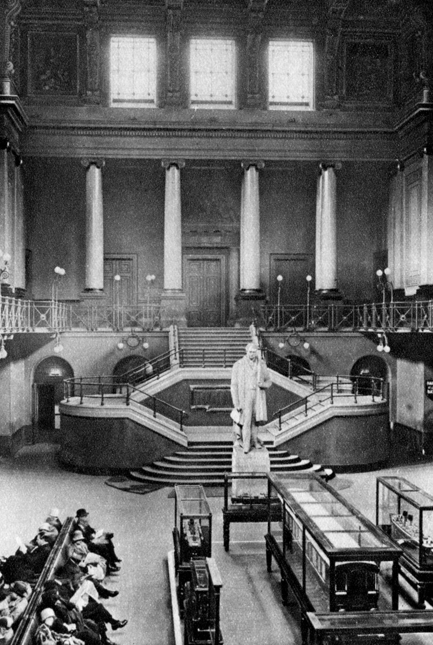 Central Hall, Euston Station, London, 1926-1927. av McLeish