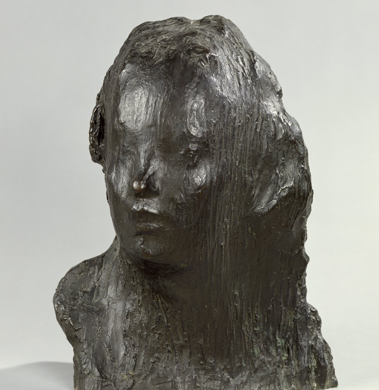 Se gutten, 1906 (bronse) av Medardo Rosso
