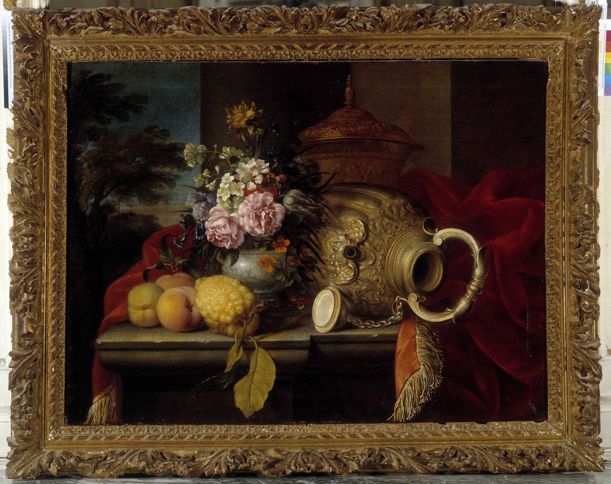 Stilleben med bukett, frukt, vase og rødt stoff (olje på lerret) av Meiffren (c.1630 1705) Conte