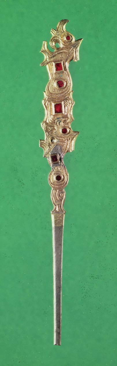 Pin, fra Douvrend, Seine-Maritime (forgylt metall og granat) av Merovingian