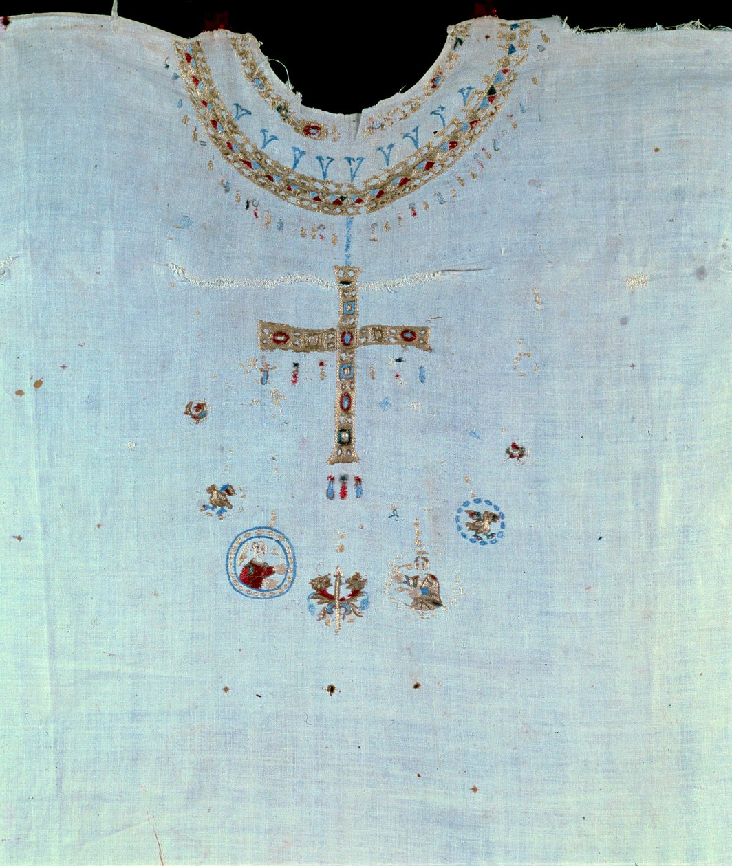 Merovingerkunst: prestekjole til Saint Bathilde (eller Batilde, Bathylle, Beaudour) (626-680) dronning av frankene og kone til Clovis II, deretter nonner ved klosteret Chelles. Chelles. Musee Alfred Bonno av Merovingian