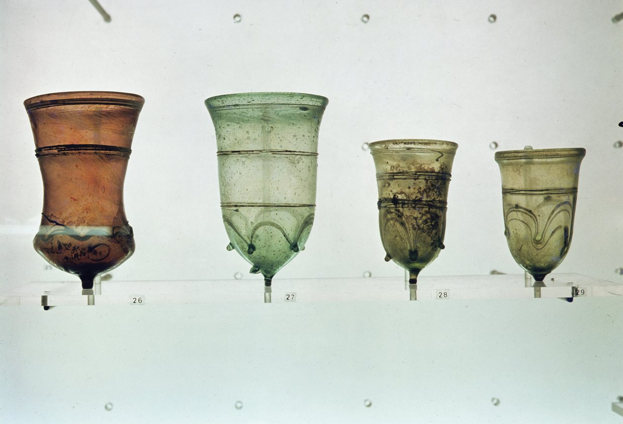 Utvalg av frankiske glass, 4.-5. århundre (glass) av Merovingian
