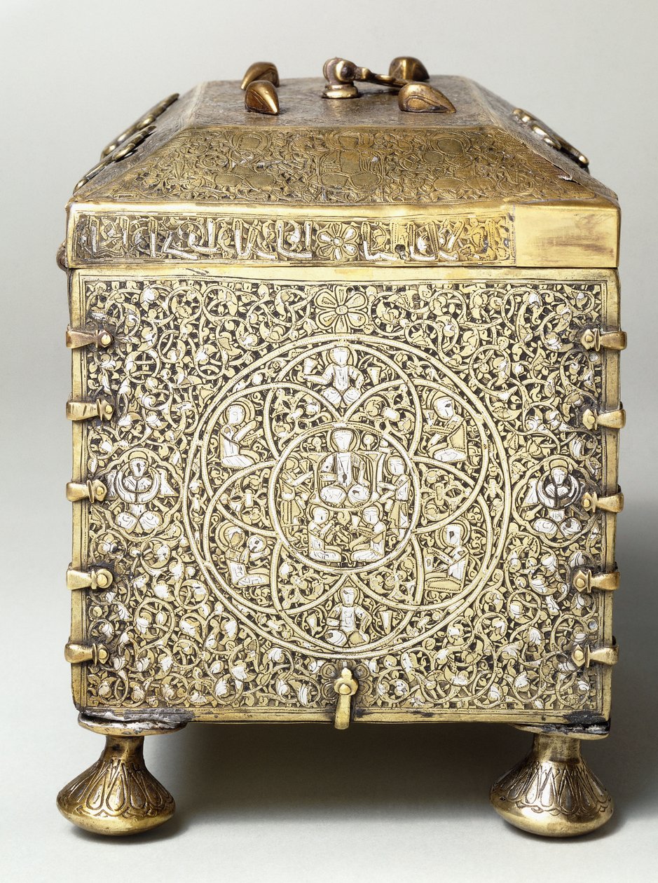 Et mesopotamisk sølvinnlagt messingskrin, med skiver for en kombinasjonslås (sett fra siden) av Mesopotamian