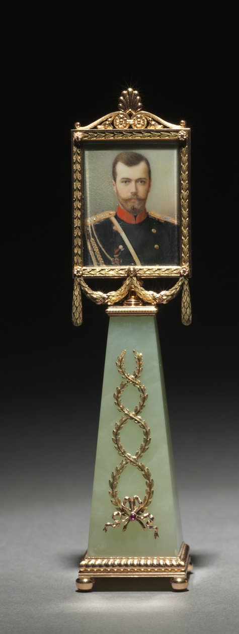 Innrammet miniatyr: Portrett av tsar Nicholas II, firmaet Peter Carl Fabergé (1846-1920), miniatyr malt av Johannes Zehngraf (1857-1908), før 1896 (gull, jade, rubiner, gouache, elfenben, glass) (se også 499673 & 499674) av Michael Evlampievich Perkhin