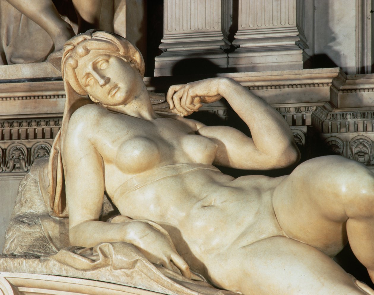 Tomb of Lorenzo de Medici, detalj av Dawn-marmor av Michelangelo Buonarroti