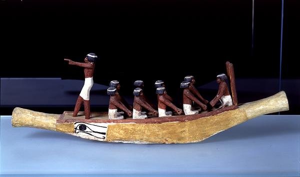 Modell av en båt, ca. 2000-1900 f.Kr. (malt tre) (se også 326913) av Middle Kingdom Egyptian
