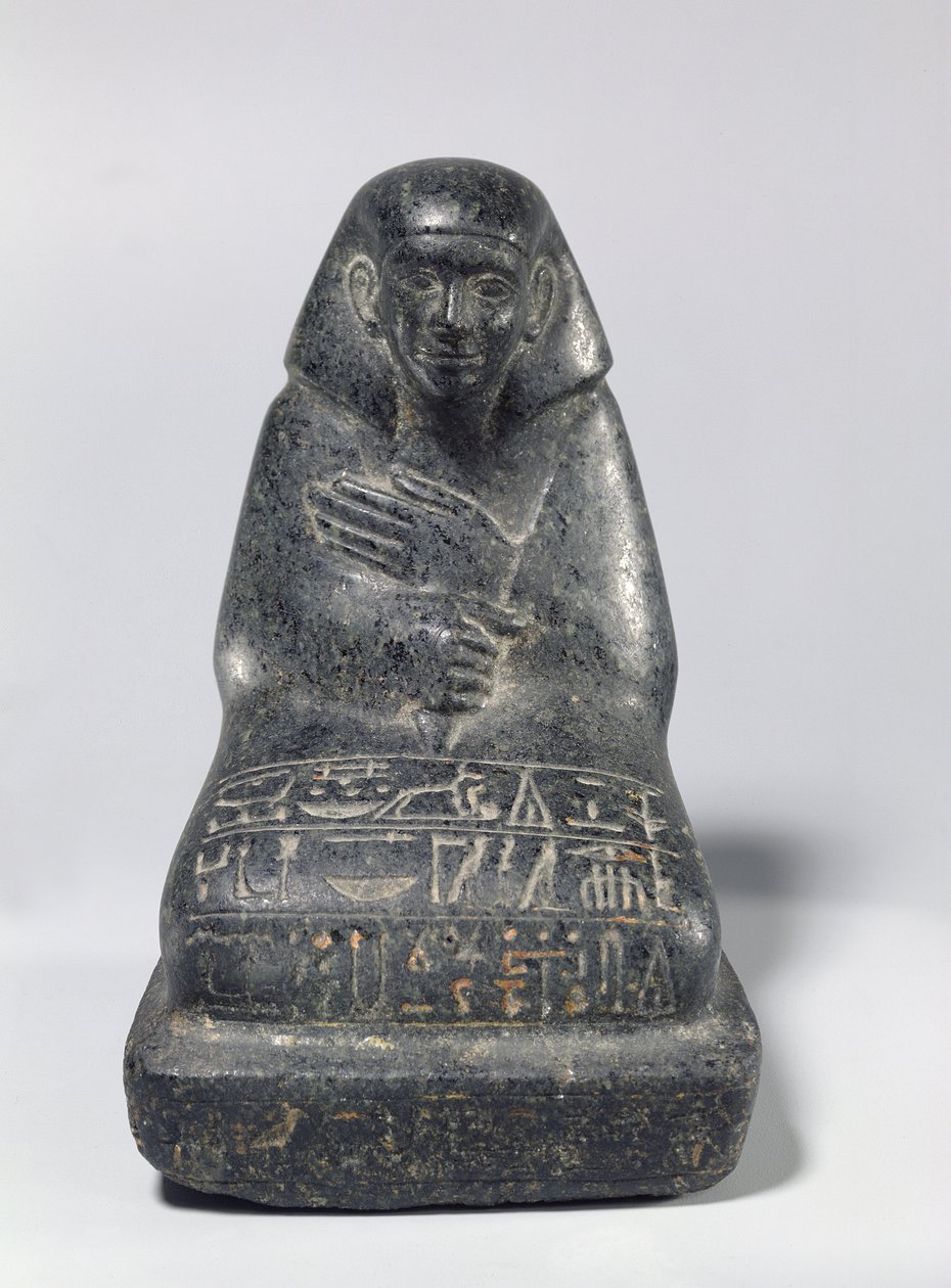 Sittende figur av Senpu (gabbro) av Middle Kingdom Egyptian