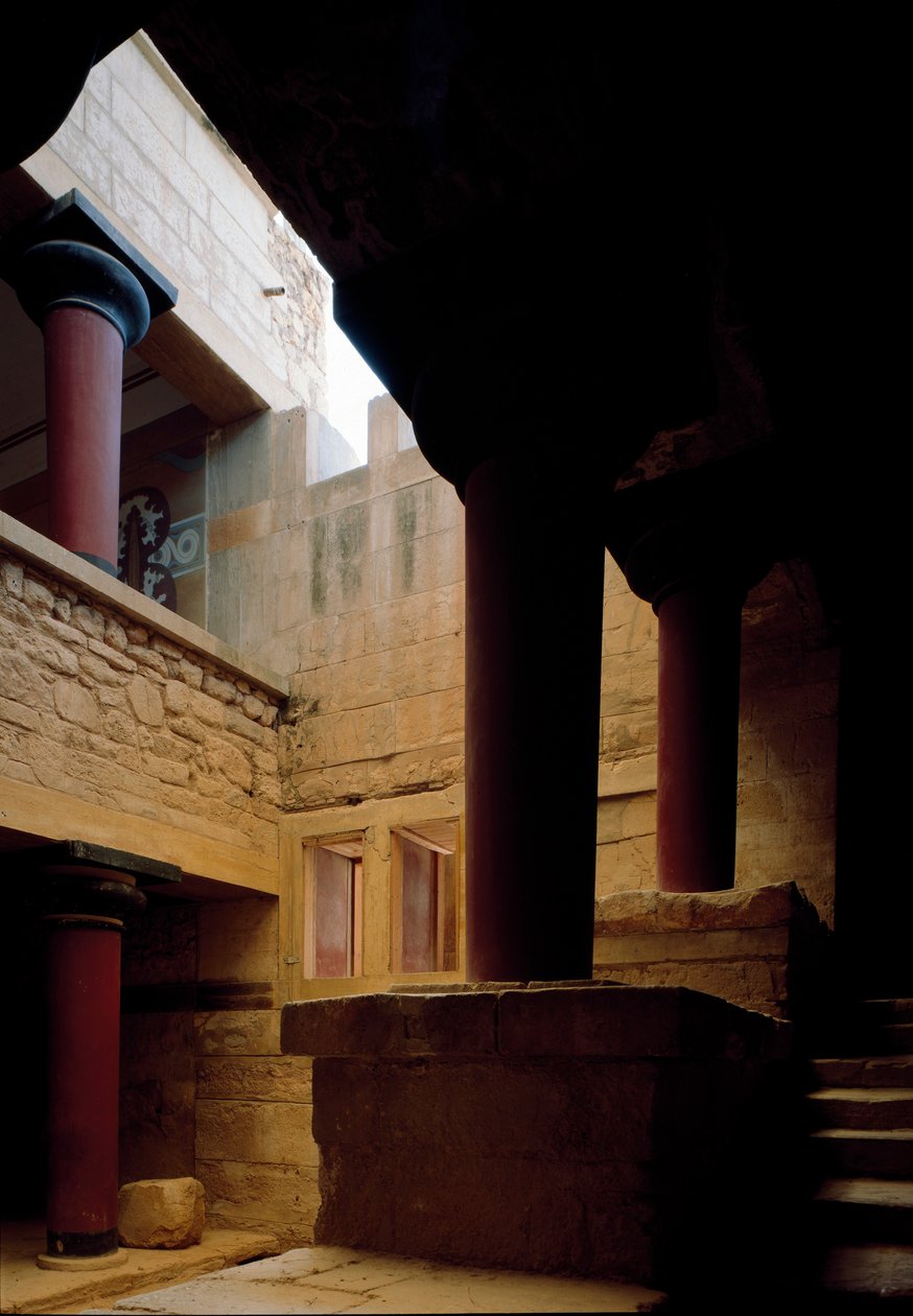 Minoisk kunst: utsikt over det indre av palasset til kong Minos i Cnossos (Knossos), orientalsk trapp og takvindu. 1600-1400 f.Kr. Kreta av Minoan