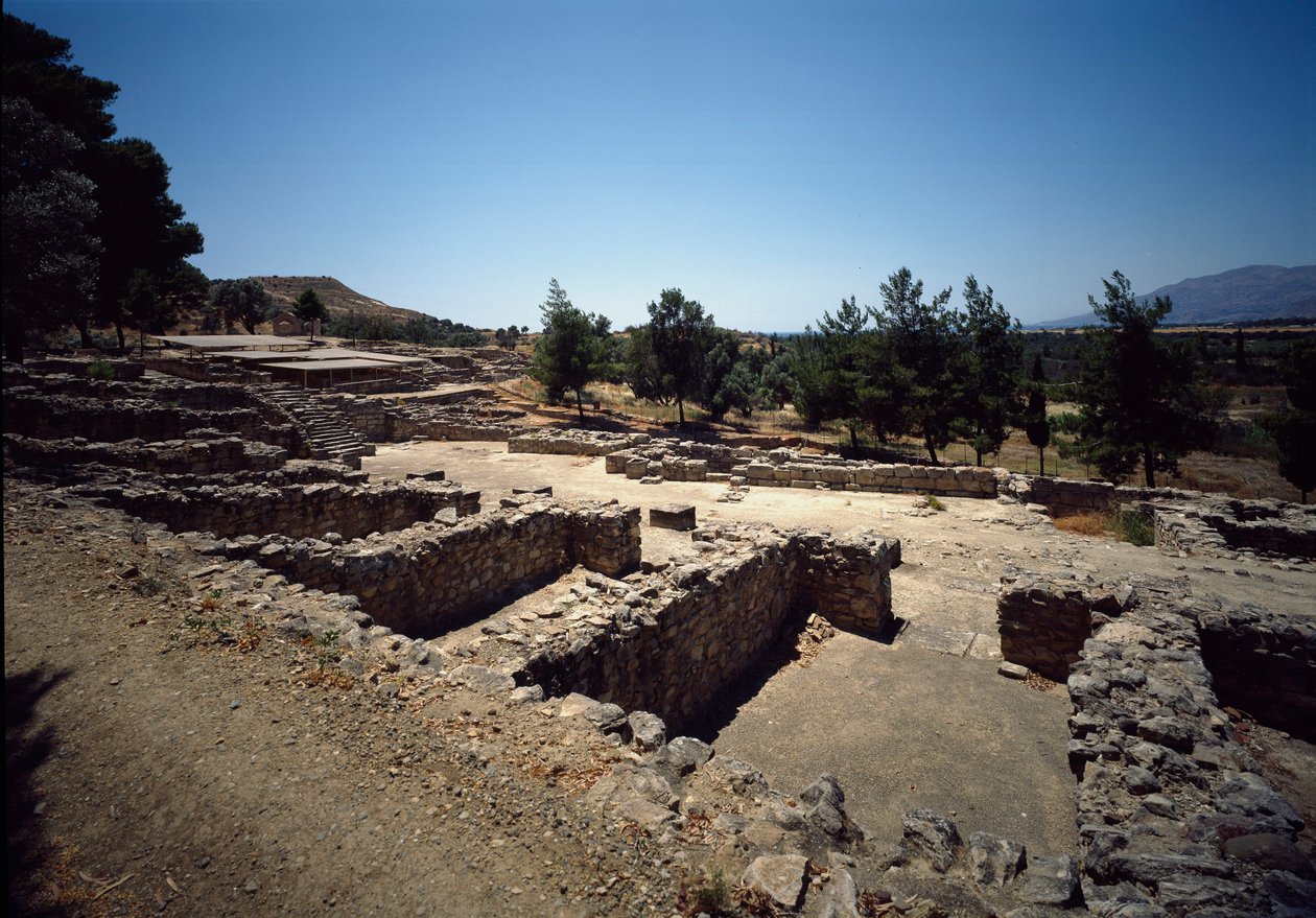 Minoisk sivilisasjon: utsikt over ruinene av stedet Haghia Triada, 2000-1400 f.Kr. av Minoan