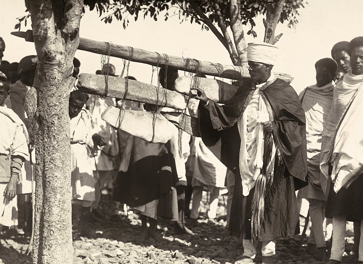 Building an Empire i den fascistiske tidsalderen: Abyssinian bells, 09/05/1936 (s/hvitt-bilde) av Modestino Baldinetti