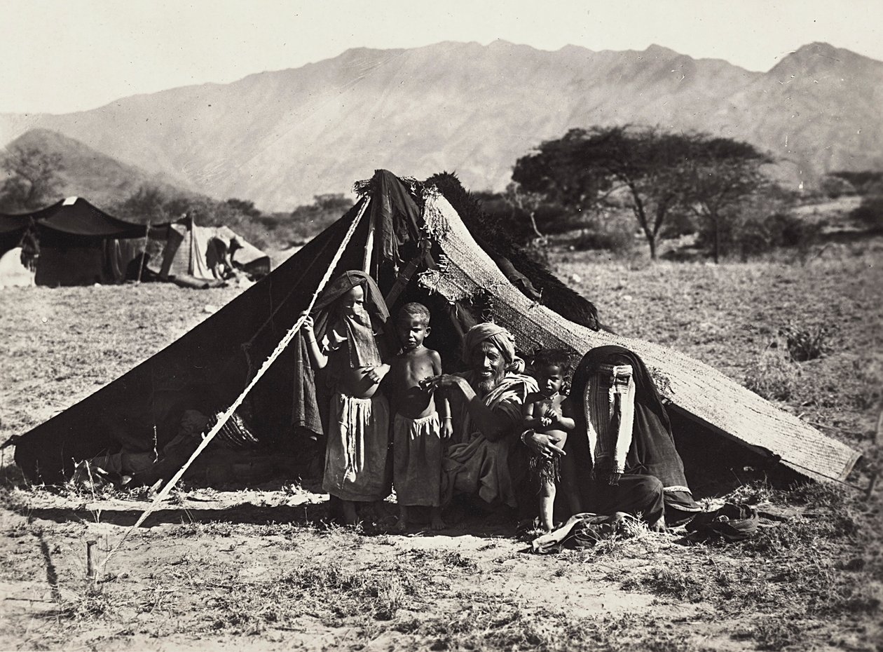 Bygge et imperium i den fascistiske tidsalderen: en Rasciaida-familie, 09.05.1936 (s/hvitt-bilde) av Modestino Baldinetti