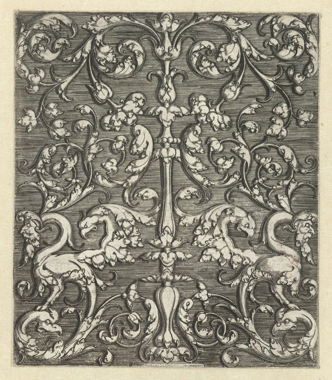 Ornament med to fantasidyr og lysestake av Monogrammist IG