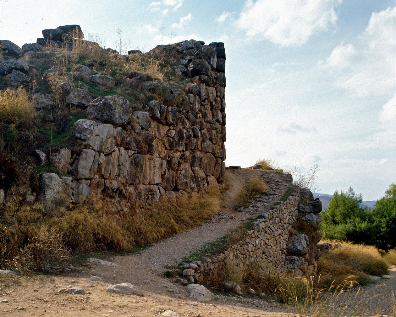 Mykensk kunst: tilgang til den mykenske citadellet, byen Tiryns, rundt 1200 f.Kr. Hellas av Mycenaean