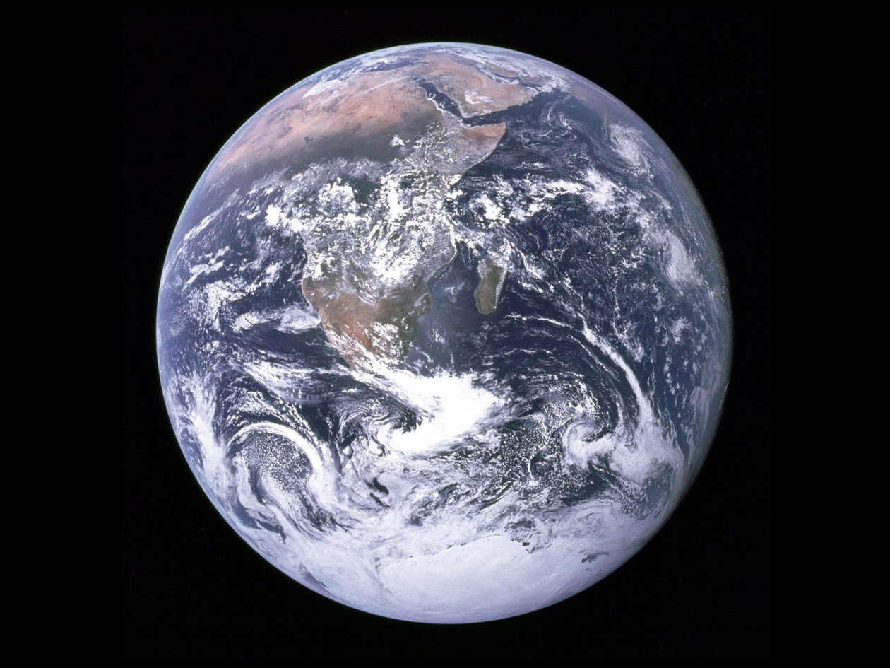 The Blue Marble - Jorden fra verdensrommet, 7. desember 1972. av NASA Images