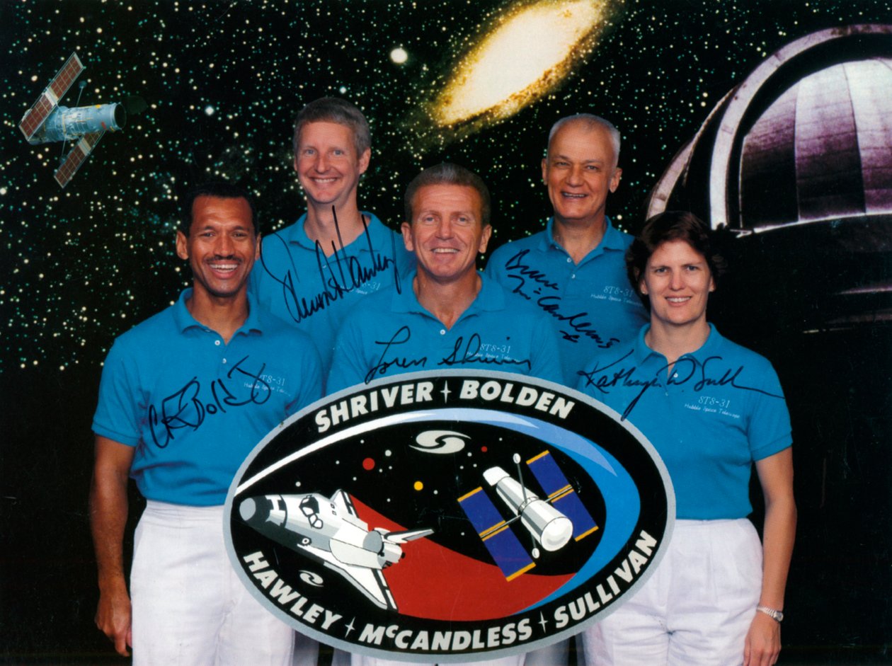 Mannskapet på Space Shuttle Mission STS-31, 1990. av NASA Images