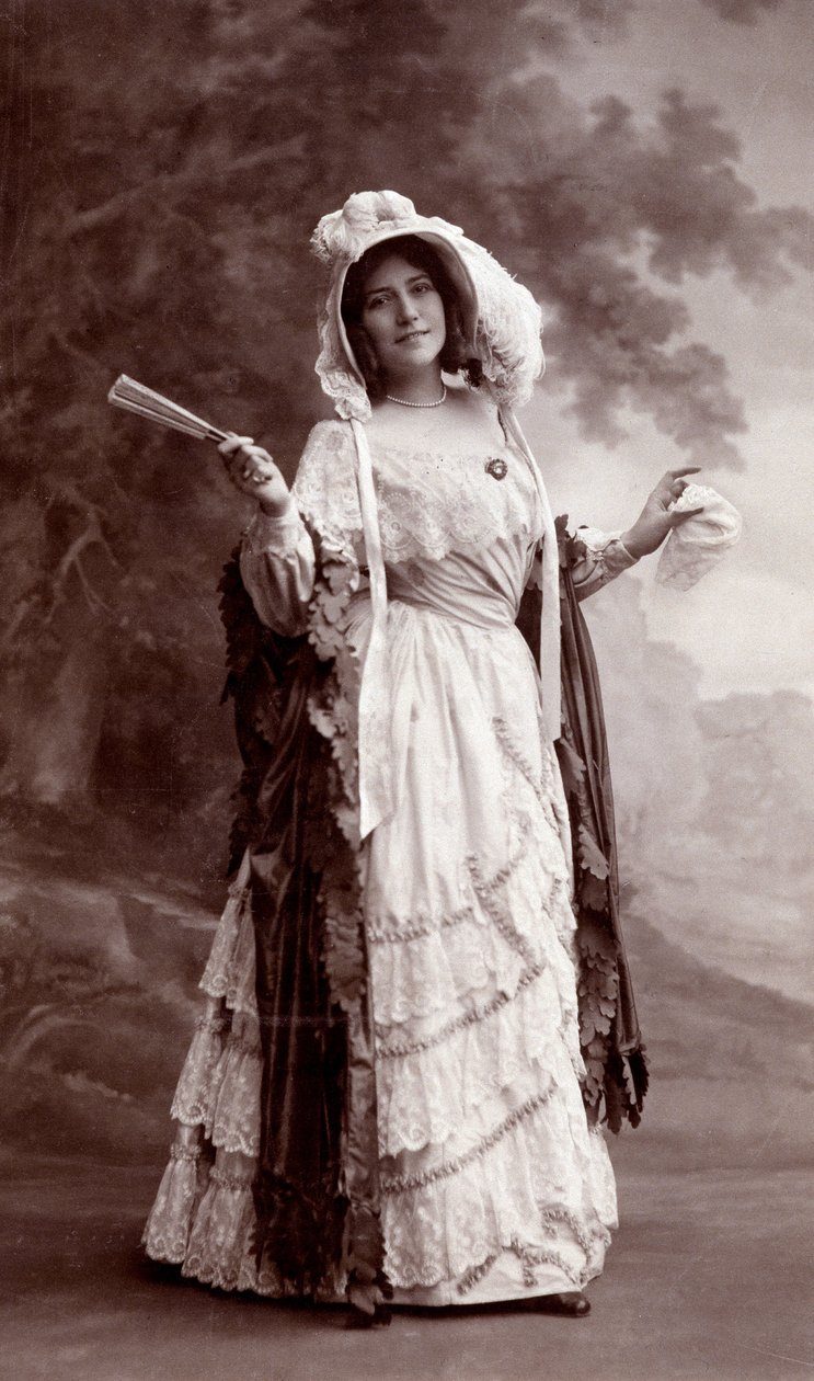 Fotografering i «Little albums for laughs numbero 1. Parisian follies» av Nadar