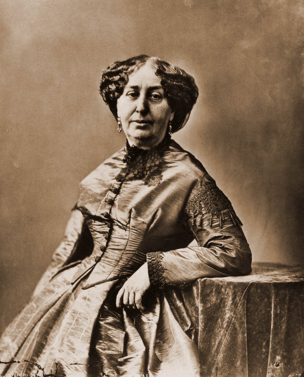 Portrett av George Sand (Aurore Dupin, Baronne Dudevant) (1804-1876), romanforfatter (foto) av Nadar