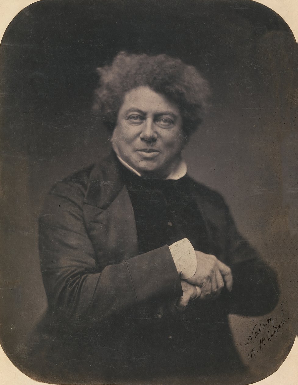 [Album som inneholder fotografier, graveringer, tegninger og publikasjoner knyttet til ..., november 1855. av Nadar