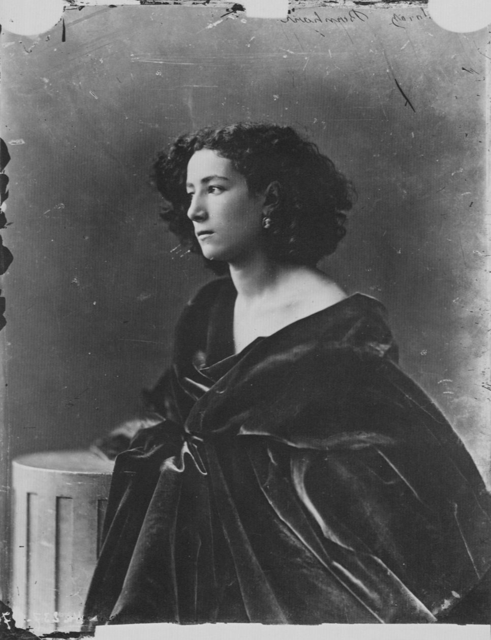 Sarah Bernhardt, fransk skuespillerinne, c1865 av Nadar