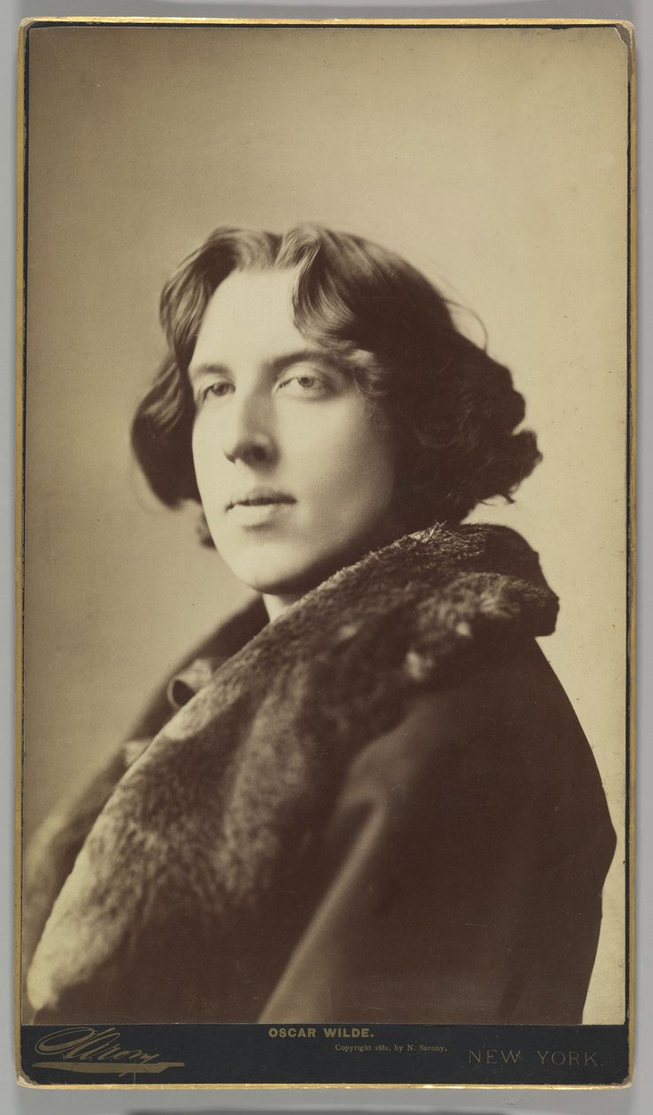 Oscar Wilde, ca. 1822 (sepia-bilde) av Napoleon Sarony
