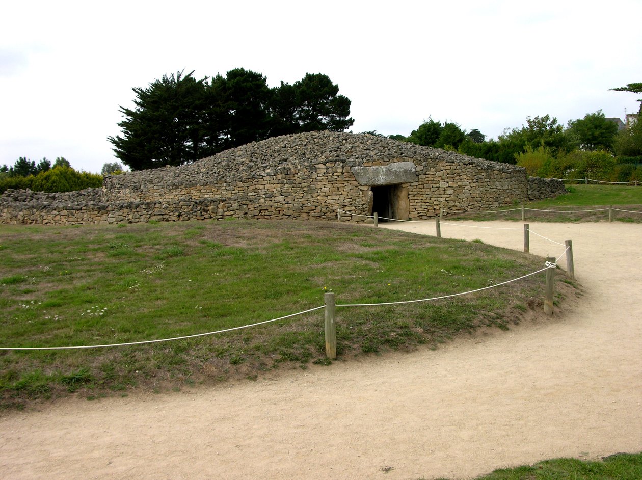 Inngang til ganggraven, oppdaget 1825 av Neolithic