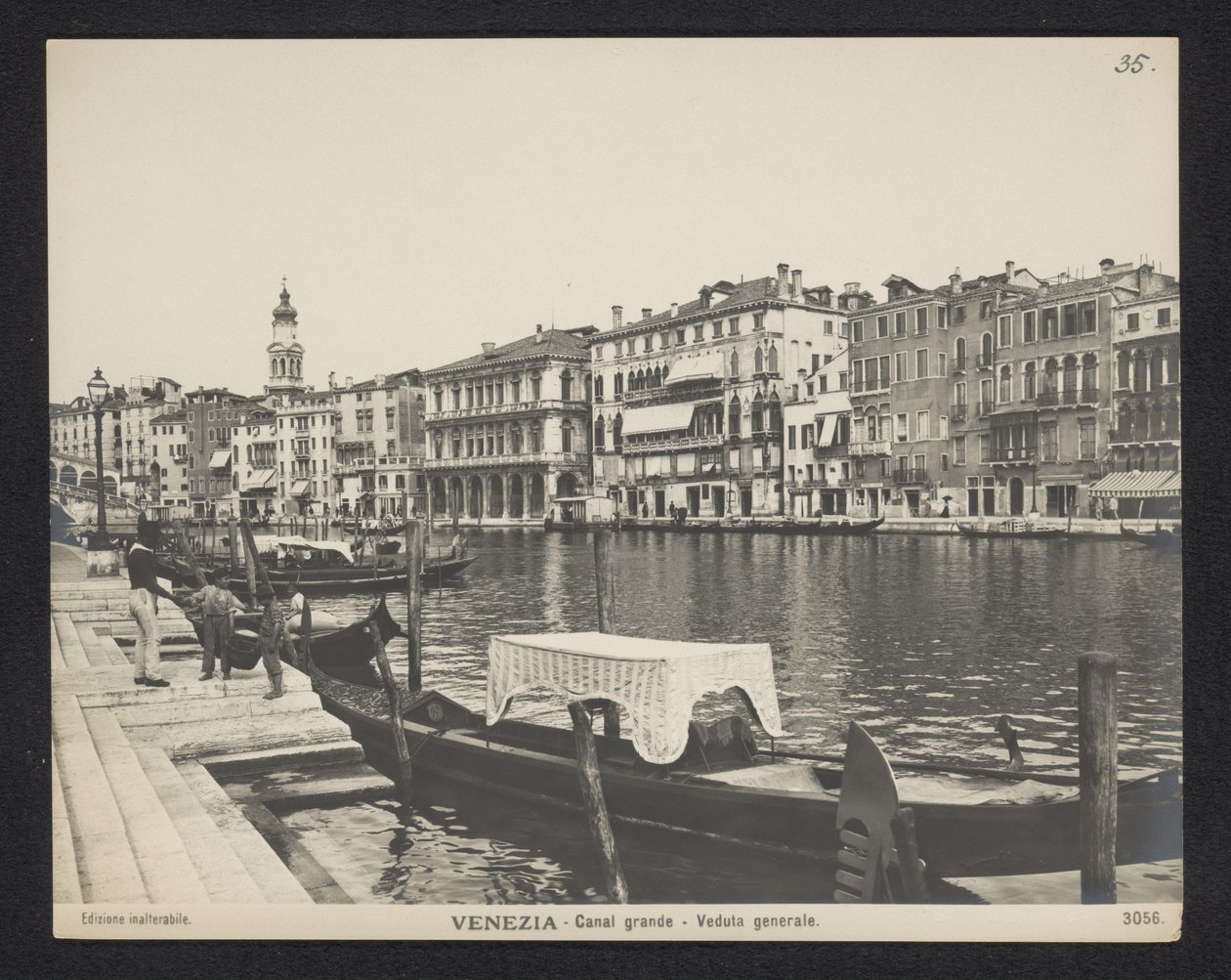 Utsikt over Canal Grande i Venezia Venezia - Canal Grande - Veduta generale (tittel på objekt) av Neue Photographische Gesellschaft