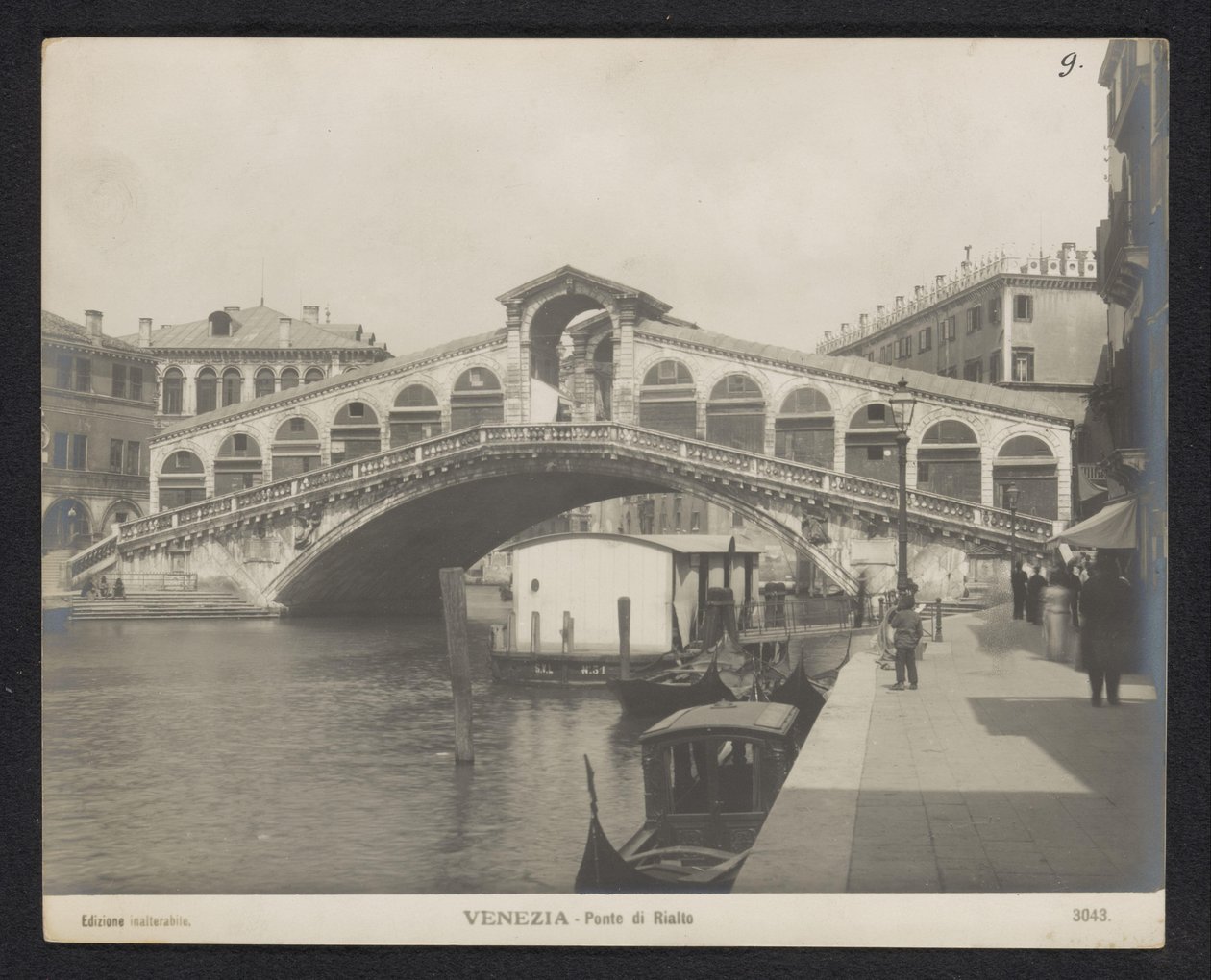 Rialtobrug i Venezia Venezia - Rialtobroen (tittel på objekt) av Neue Photographische Gesellschaft