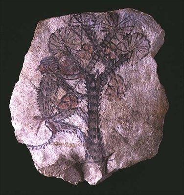 Ostracon som viser en ape som klatrer i et tre av New Kingdom Egyptian