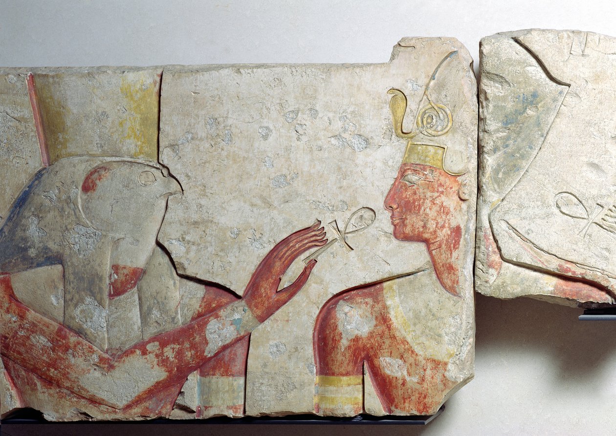 Møtet mellom farao og Horus, detalj fra en frise som viser Ramses II (1298-32 f.Kr.) blant gudene, fra Abydos, ca. 1275 f.Kr. (malt stein) av New Kingdom Egyptian