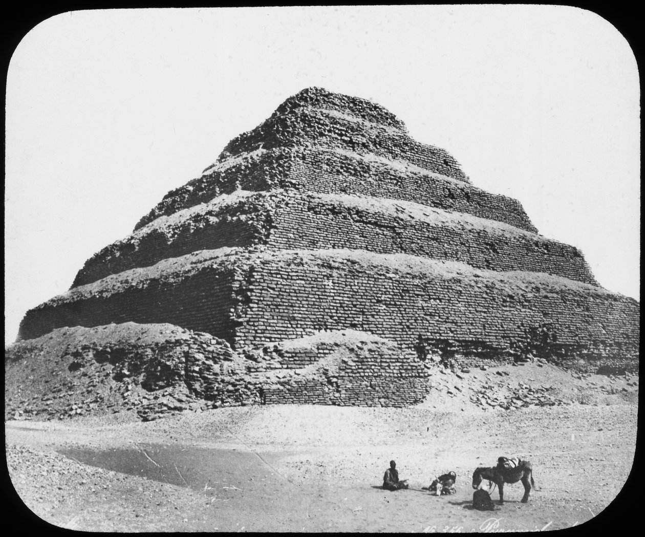 Avtrappet pyramide av kong Djoser, Saqqara, Egypt, c1890 av Newton and Co
