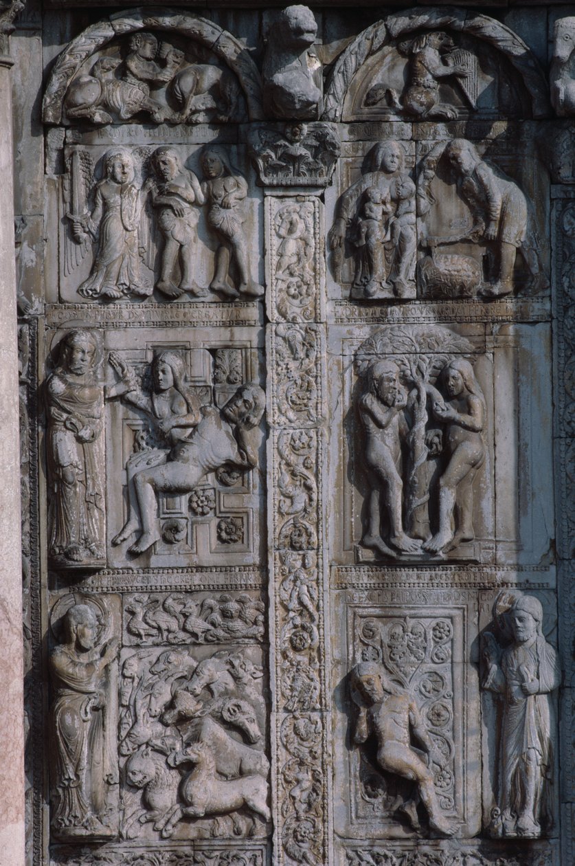 Detalj fra sørsiden av vestvåpenhuset, ca. 1120-38 (se 136521 og 136522) av Nicholaus