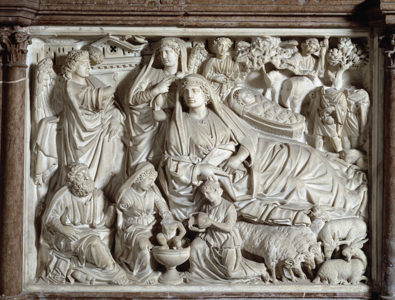 Bebudelses- og fødselsstol realisert av Nicola Pisano (1215 / 20-1278 / 84) (Marmorprekestol) 1260 Baptistere Saint John of Pisa (Battistero San Giovanni di Pisa), Italia av Nicola Pisano