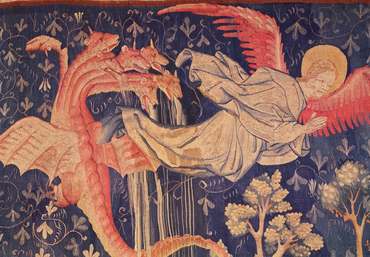 Dragen som forfølger kvinnen, detalj av dragen som spytter vann, fra Apocalypse Tapestry of Angers, 1373-87 billedvev av Nicolas Bataille