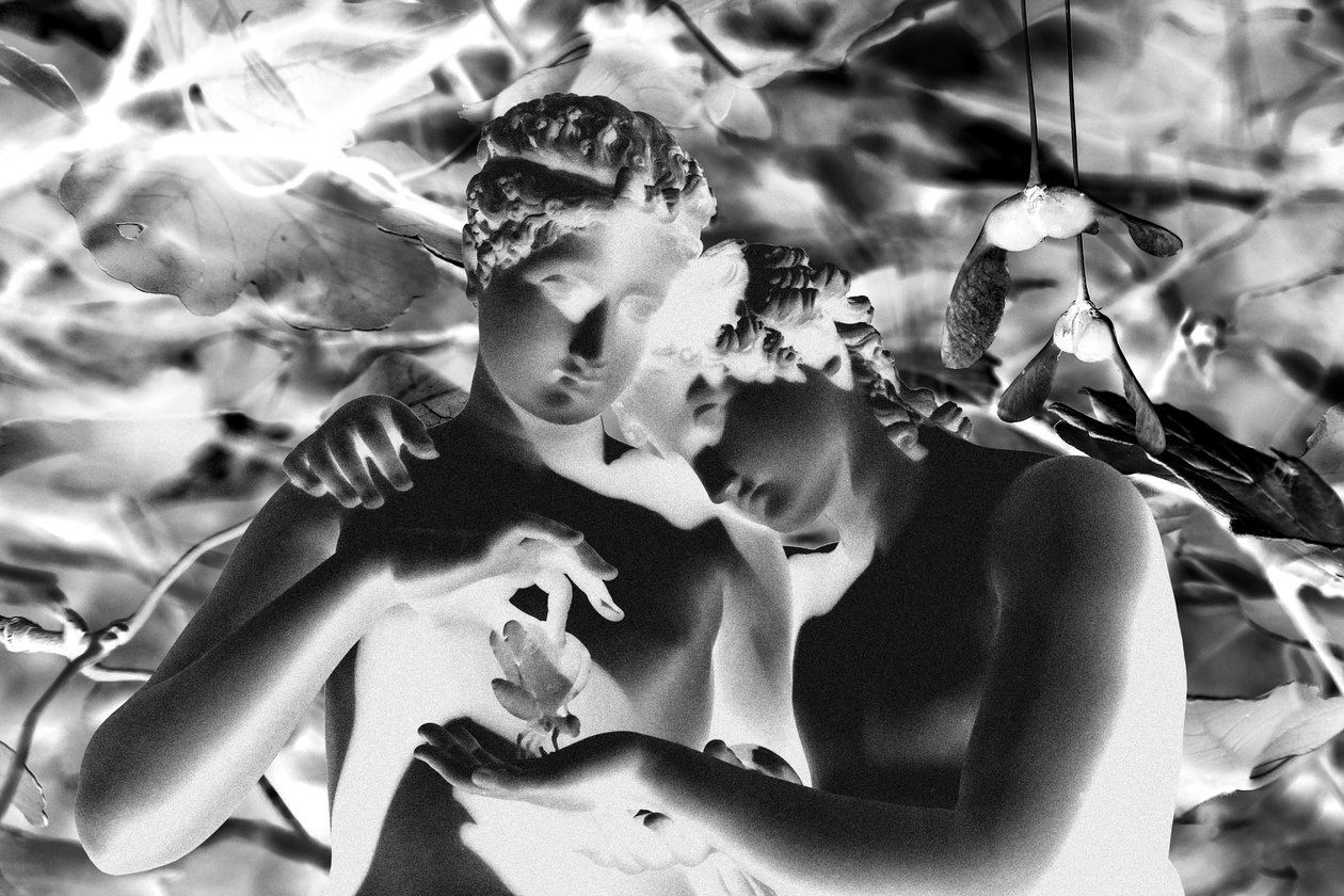 Kjærlighet og psyke, 2019 (digitale blandede medier) av Olivia Gozzano