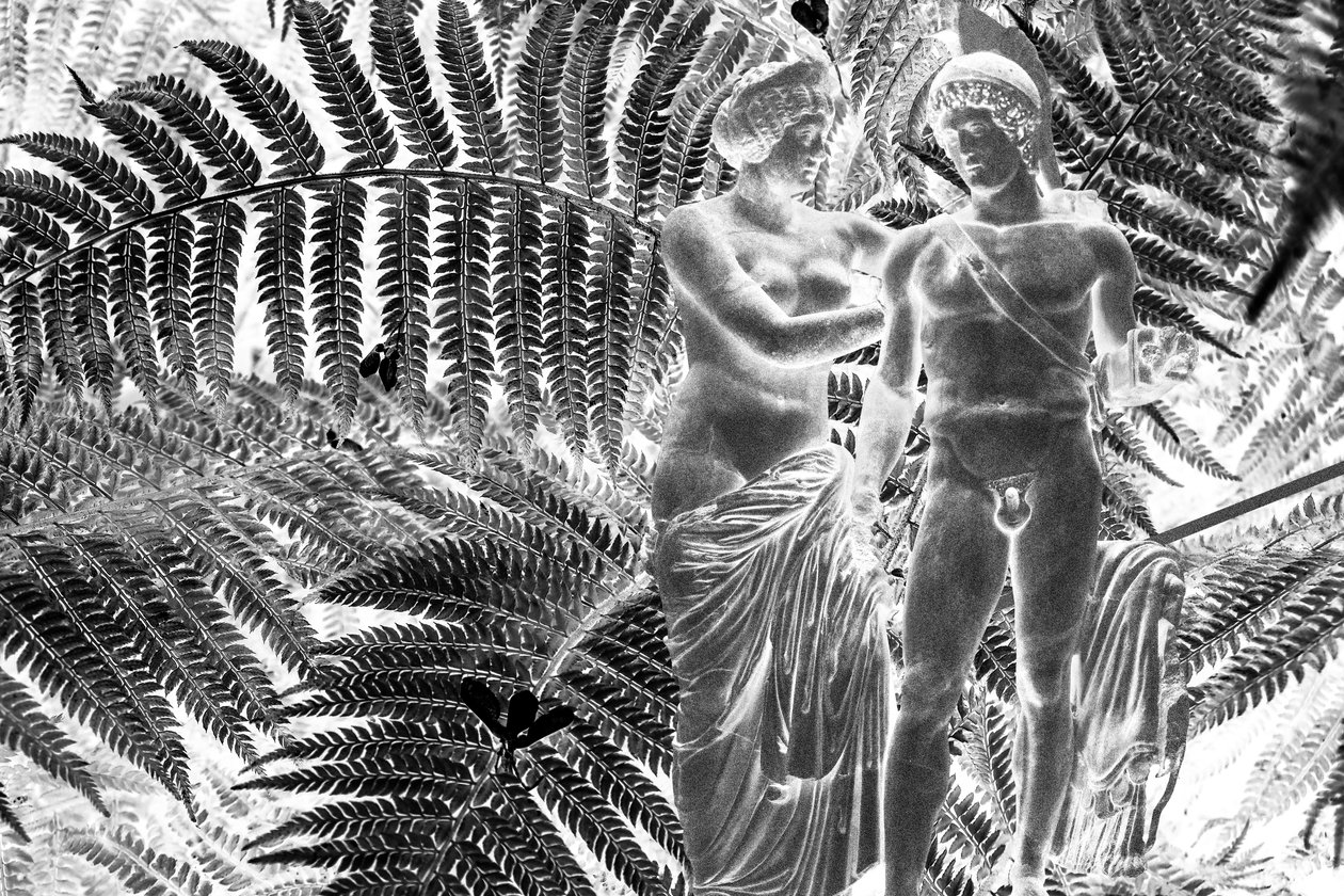 Statuer fra 2019 (digitale blandede medier) av Olivia Gozzano