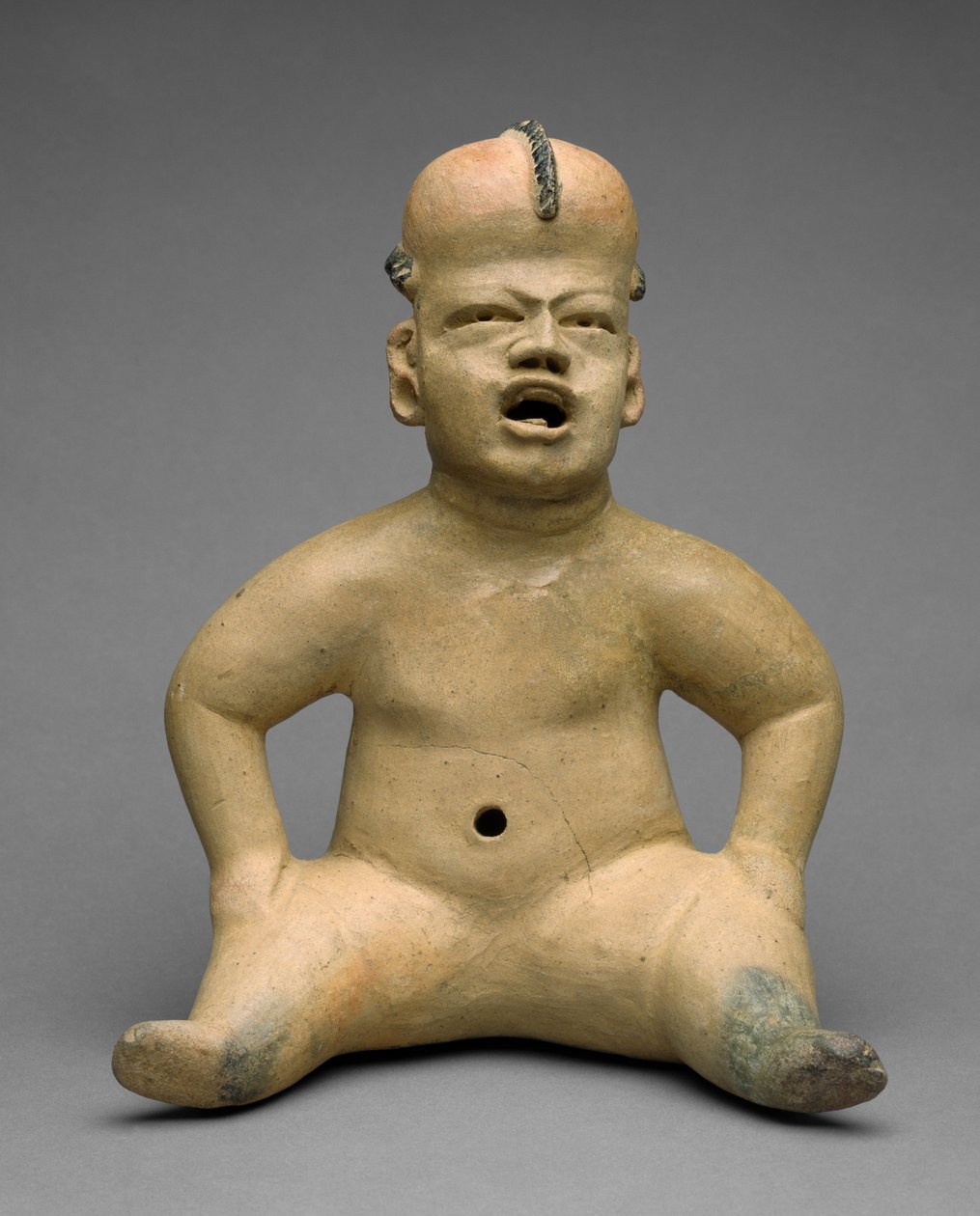 Sittende figur, (keramikk med bichrome slip-maling og svart bek) av Olmec