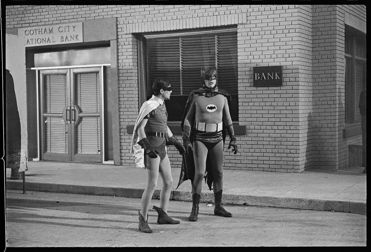 Batman og Robin på settet til TV-serien av Orlando Suero