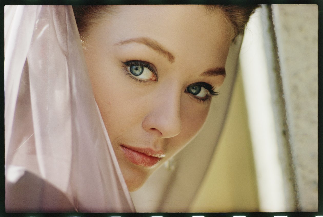 Christine Kaufmann filmer "Taras Bulba," 1962 (bilde) av Orlando Suero