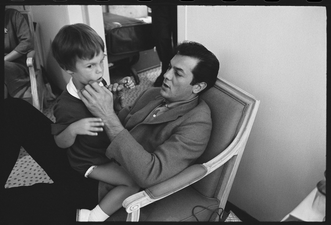 Tony Curtis med datteren Jamie Lee Curtis av Orlando Suero