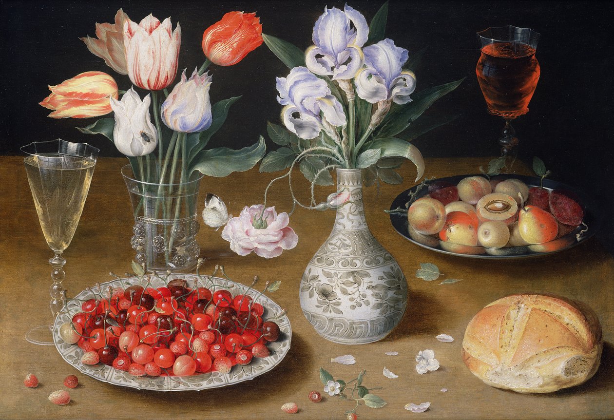 Stilleben med liljer, roser, tulipaner, kirsebær og markjordbær av Osias the Elder Beert