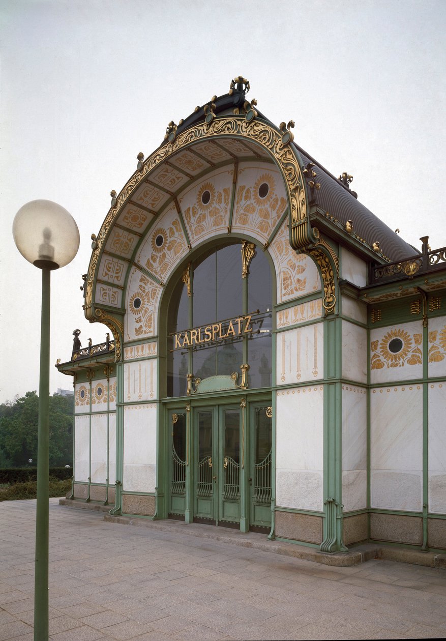Art Nouveau: utsikt over paviljongen til Karlsplatz t-banestasjon (nå kafé) laget av arkitekt Otto Wagner (1841-1918) (Wiensk løsrivelse) 1894-1899 Wien, Østerrike av Otto Wagner