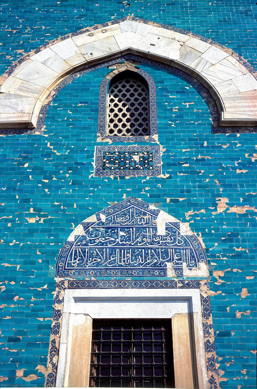 Utsikt over portalen til den grønne mausoleen av Ottoman School