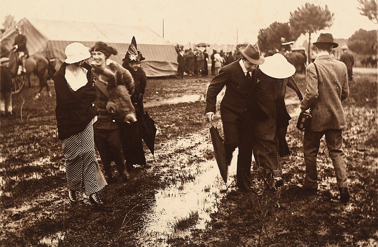 Gjester ved festlighetene til en revejakt på Capannelle, nær Roma, 22.02.1915 (s/hvitt-bilde) av Paolo Lucchesi