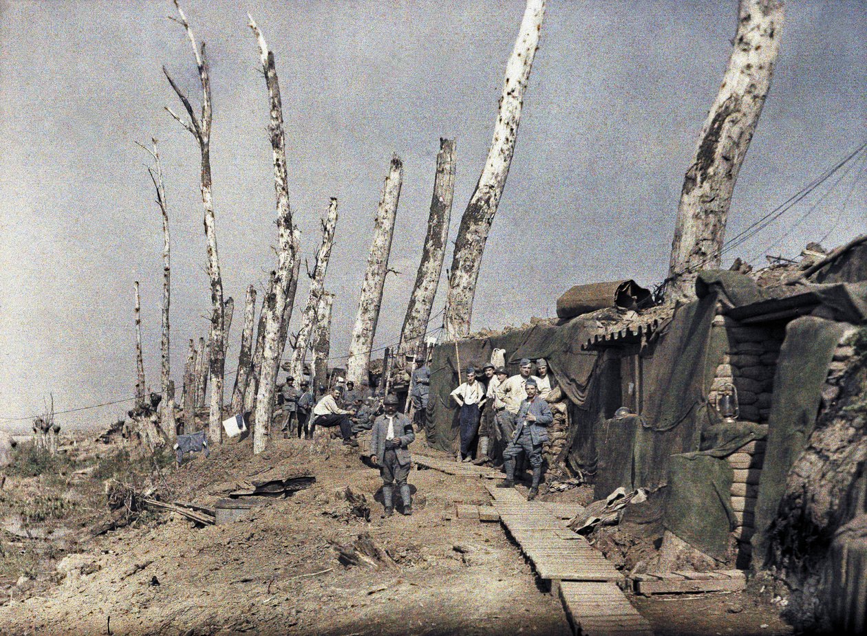 Den franske linjen ved Het Sas i et område som har blitt ødelagt av artilleriild, Belgia, 10. september 1917 (autokrom) av Paul Castelnau