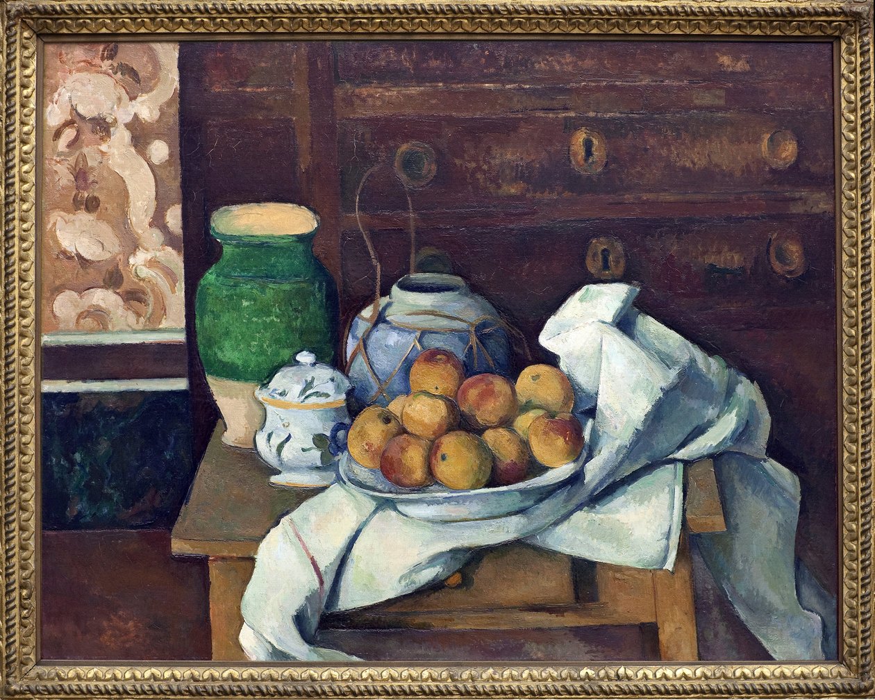 Stilleben har kommoden. Maleri av Paul Cezanne (1839-1906), olje på lerret rundt 1885. Fransk kunst av Paul Cézanne